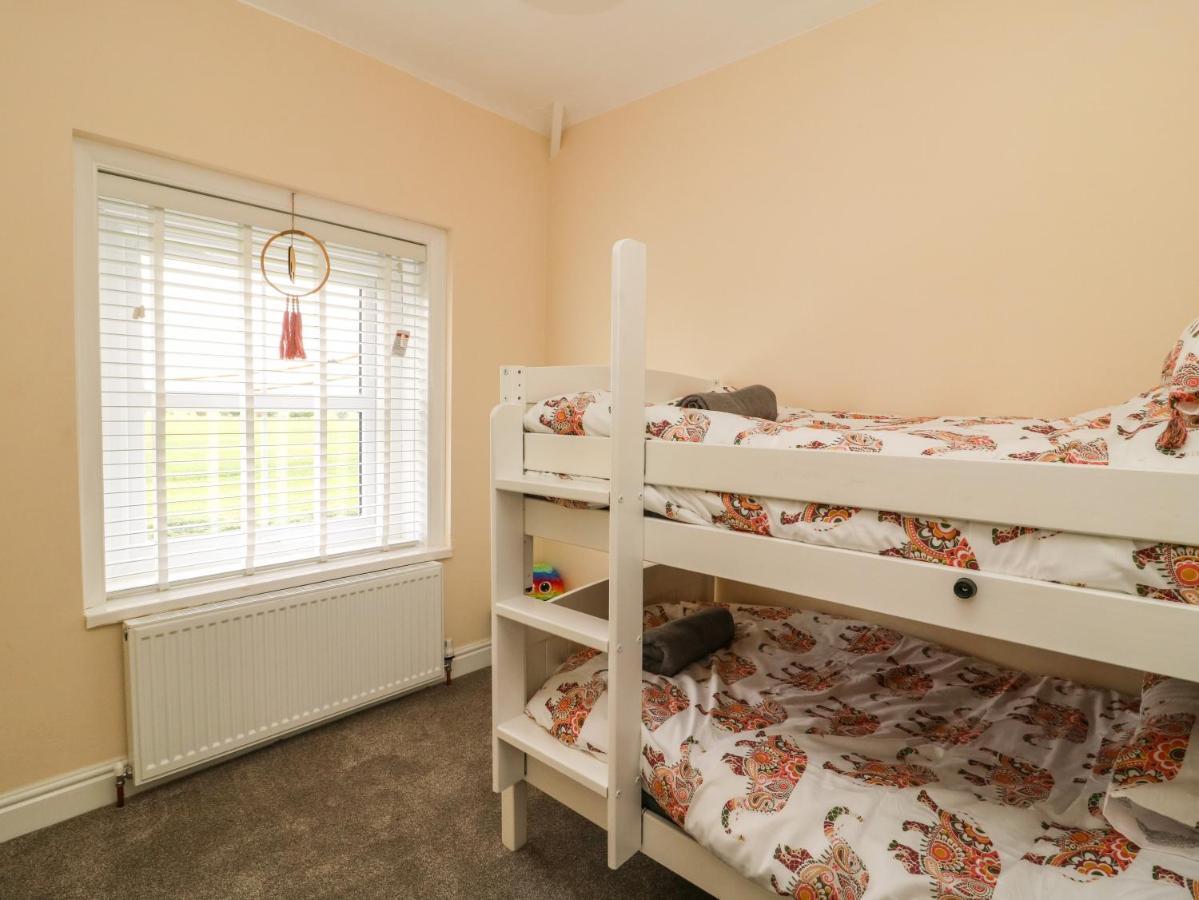 2 Lane End Cottages Кингстън ъпон Хъл Екстериор снимка